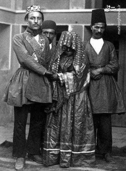 تصویری جالب از یک جشن عروسی در زمان قاجار