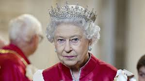 ملکه انگلیس: شیوع کرونا کشور را با چالشی متفاوت روبه‌رو کرده است