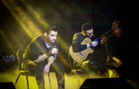نخستین کنسرت خواننده «جانان» برگزار شد/علی منتظری: به رویاهای من خوش‌آمدید +تصاویر
