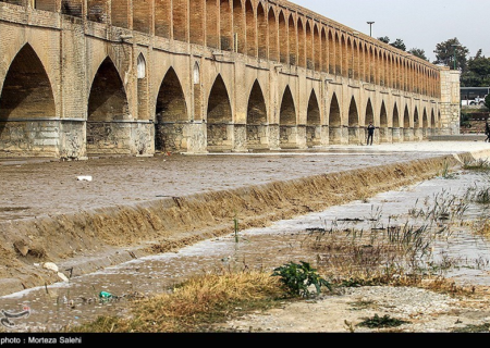 اندر حکایت خشکی &quot;زاینده‌رود&quot;؛ فرونشست و آلودگی هوا