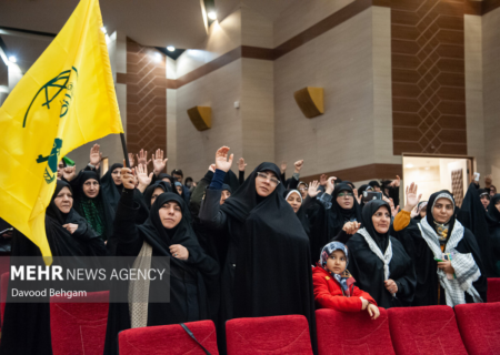 پویش «همدلی طلایی دختران و بانوان» در قم