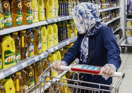 عرضه‌ مستقیم کالاهای اساسی در فروشگاه‌ها