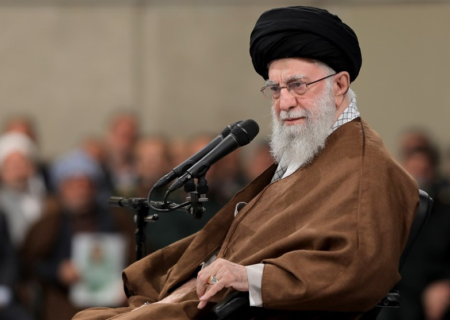 کارگزاران حج با امام خامنه‌ای دیدار می‌کنند