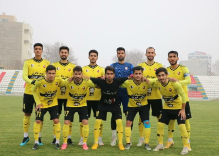 تیم فوتبال شهید قندی یزد و ۲ گام حساس تا لیگ آزادگان