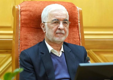 مومنی: کارگران ستون‌های اصلی پیشرفت هستند