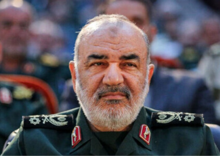 سردار سلامی: روابط‌عمومی‌ها در خط مقدم جهاد تبیین قرار دارند