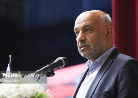 دشمنان ناگزیرند رویکرد خود را نسبت به ملت ایران تغییر دهند