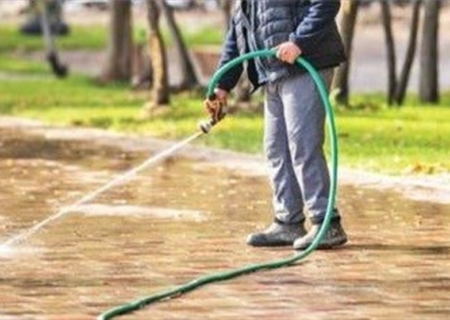 تشنگان ارزش آب را می‌دانند