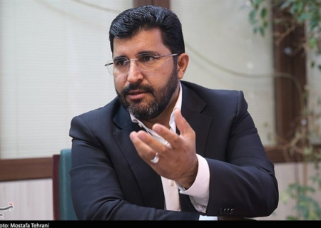 نماینده سیرجان خطاب به اروپایی‌ها: این را بدانید ماشه در مقابل ماشه است!
