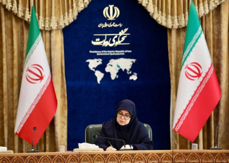 مهاجرانی: ارتباط میان ملت و دولت بدون شفافیت پایدار نمی‌ماند