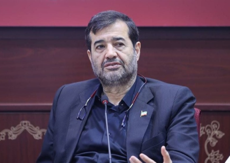 دنیامالی: باشگاه‌ها نصف پول قرارداد بازیکن‌شان را صرف چمن کنند/ آزادی پروژه بزرگی است