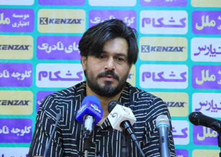 دقیقی: به ۲ دلیل الان صدرنشین جدول لیگ برتر نیستیم/ کم‌هزینه‌ها قد علم کرده‌اند