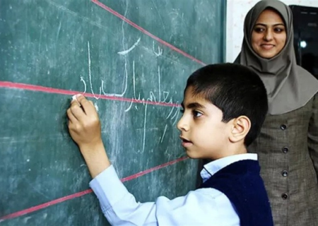 چالش «۳۰ ساله‌ها» در دانشگاه فرهنگیان/ بررسی ۸ اشکال جدی