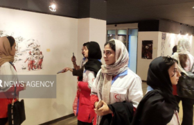 نمایشگاه دفاع ۱۲ روزه از نگاه نسل z در هلال احمر