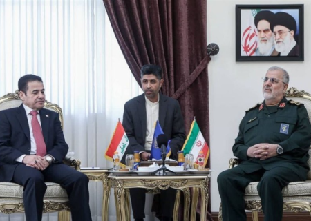 سرلشکر پاکپور در دیدار الاعرجی: دشمن تعدی کند برایش جهنم برپا می‌کنیم