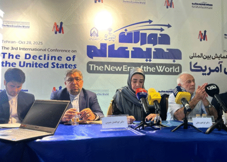 متقی: سیاست ترامپ در بلندمدت دچار فروپاشی می‌شود