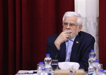 عارف: نباید در کشور از ناامیدی سخن بگوییم