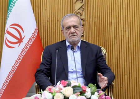 عظیمی راد: پزشکیان در فرمانی به مسئولین اقتصادی بر کنترل نرخ ارز تأکید کند