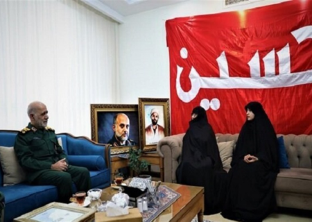 اعطای درجه سپهبدی به شهید غلامعلی رشید