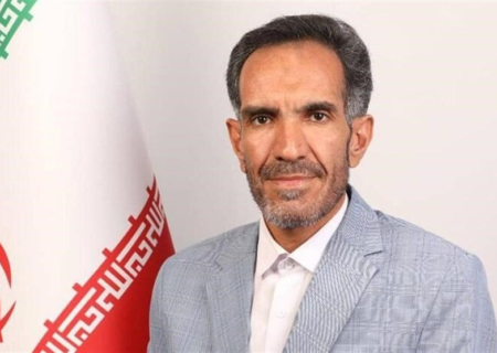 بیات: اتصال بنگاه‌های اقتصادی خرد و کلان گامی در جهت حمایت از تولیدکنندگان است