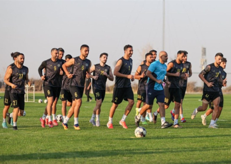 غایبان سپاهان مقابل استقلال خوزستان؛ ۱+۲ بازیکن