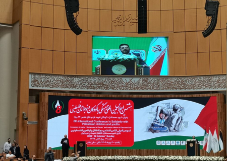 سفیر یمن در تهران: باید دست بر ماشه باشیم، دشمن اهل خیانت است