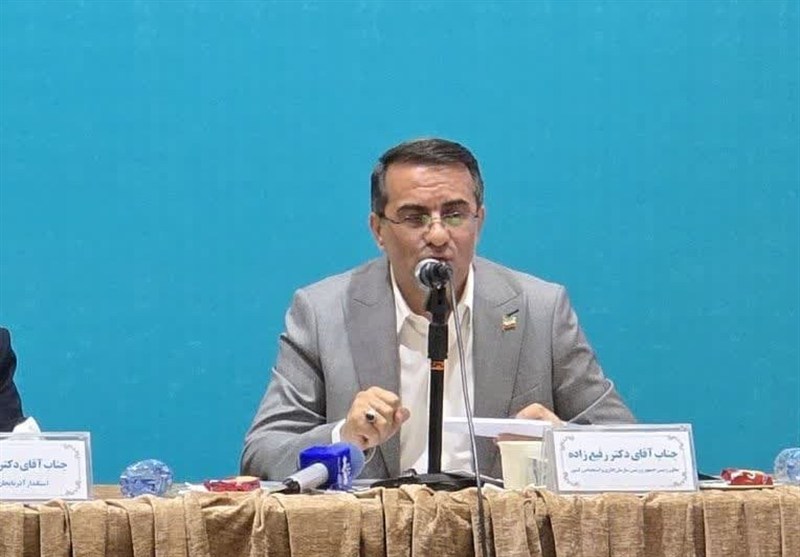 رفیع‌زاده: تعطیلی پنج‌شنبه‌ها در مجلس بررسی می‌شود