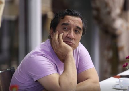 عزیزی: تلویزیون بازی تیم ملی را نشان ندهد/ برای بهبود شرایط فوتبال باید معجزه شود