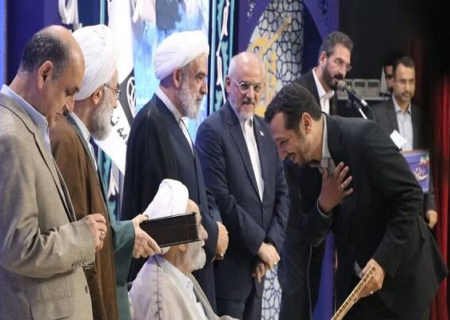 سازمان بهزیستی دستگاه برتر در حوزه ترویج فرهنگ اقامه نماز شد