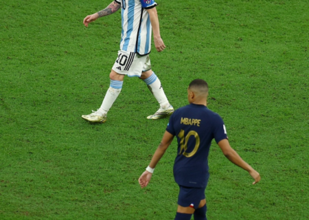 امباپه: خوش‌شانس بودم که با مسی همبازی شدم/ رابطه خیلی خوبی با انریکه داشتم