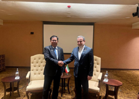 تاکید وزیران امور خارجه ایران و میانمار بر تبادل هیات‌های دیپلماتیک و اقتصادی بین دو کشور