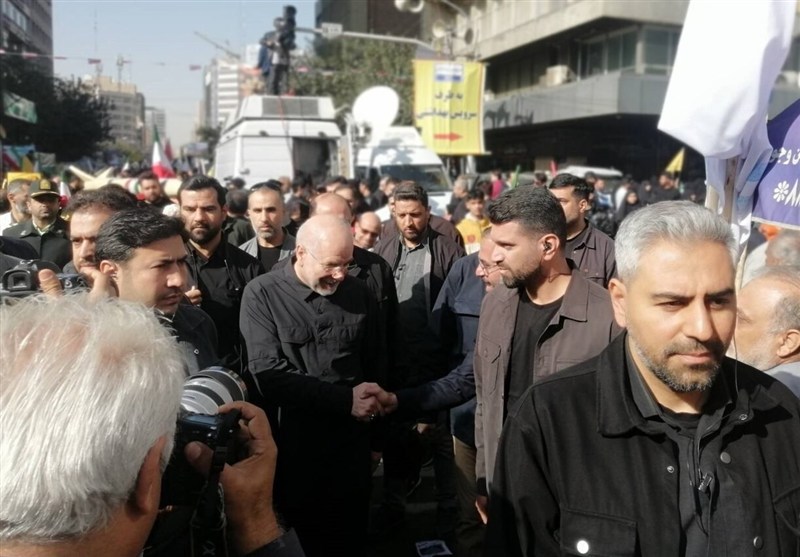 حضور قالیباف در راهپیمایی یوم الله ۱۳ آبان