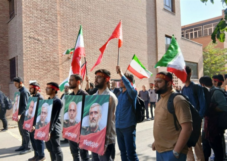 برگزاری راهپیمایی استکبارستیزی در دانشگاه صنعتی شریف