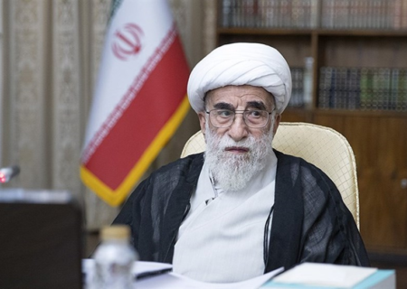 آیت‌الله جنتی: آمریکا تمام راه‌ها را برای شکست مردم ایران امتحان کرد