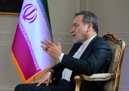 عراقچی: دروغ «تهدید هسته‌ای ایران» فرو ریخت