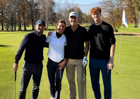 گلف بازی سینر پیش از فینال تورین + عکس