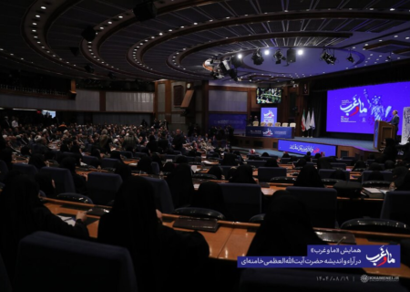 حقانی: «ما» غرب ستیز نیستیم بلکه غرب ایران ستیز و اسلام ستیز است