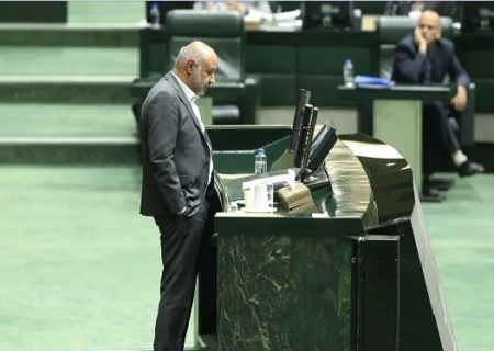 ​اعتراضات پرستاران، لرزه بر صندلی وزیر کار انداخت! / شمارش معکوس برای استیضاح میدری