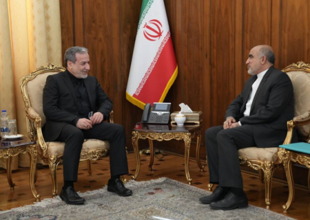 تاکید عراقچی بر ضرورت تقویت تعاملات ایران و نروژ