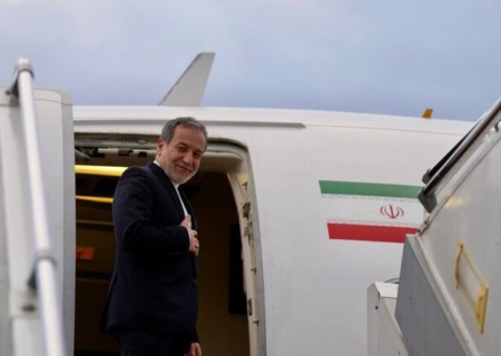 عراقچی عازم پاریس شد