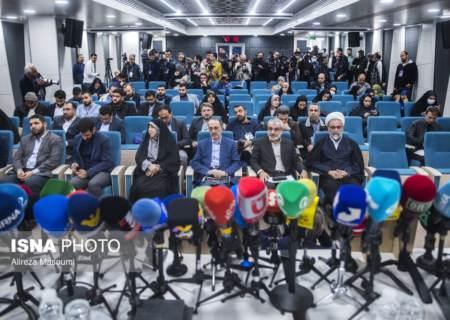 کدخدایی: تحریم‌ها فرصت‌ها را محدود می‌کند