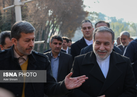 سفر وزیر امورخارجه به اصفهان