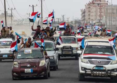 جنگ نفت و بنادر؛ چرا عربستان و امارات در یمن مقابل هم ایستاده‌اند؟