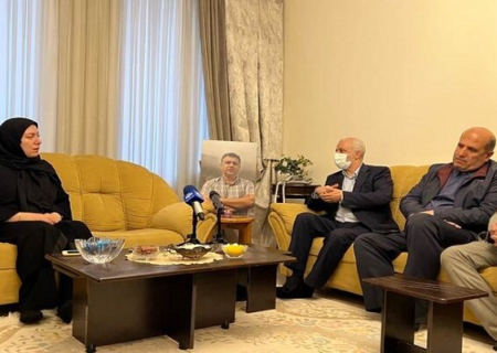 اوحدی: بهترین مکان برای دریافت بشارت، نزد خانواده معظم شهداست