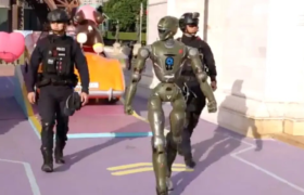 روبات حافظ امنیت شهری در چین می شود