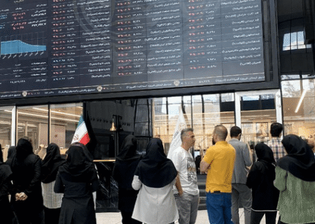 شاخص کل بورس؛ امروز دوشنبه ۲۲ دی