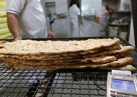 نان در نانوایی‌ها یک قیمتی شد