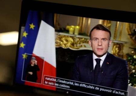 نشست شورای دفاع فرانسه به ریاست ماکرون