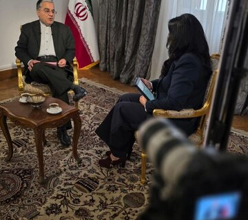 فردوسی‌پور: ایران از هیچ‌یک از حقوق مشروع خود عقب‌نشینی نمی‌کند