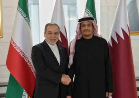 ارائه گزارش تعامل دیپلماتیک ایران و آمریکا به وزیر خارجه قطر